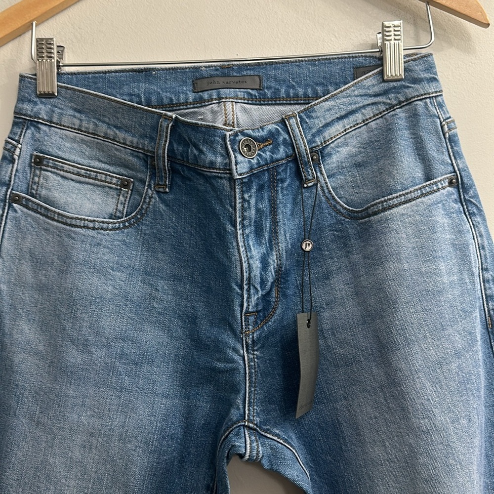 John Varvatos Men's Jv 701 Regular Fit Slim-Straight Jeans - Picture 5 of 13